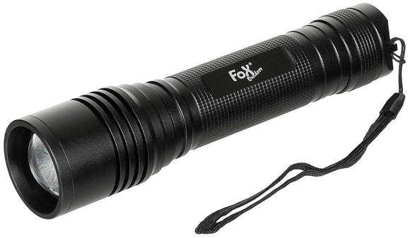 Robuste Taschenlampe mit SOS Modus und 1000 Lumen Helligkeit